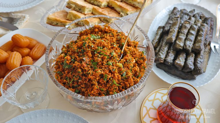 20 Minutes Turkish Bulgur Salad “Kisir”