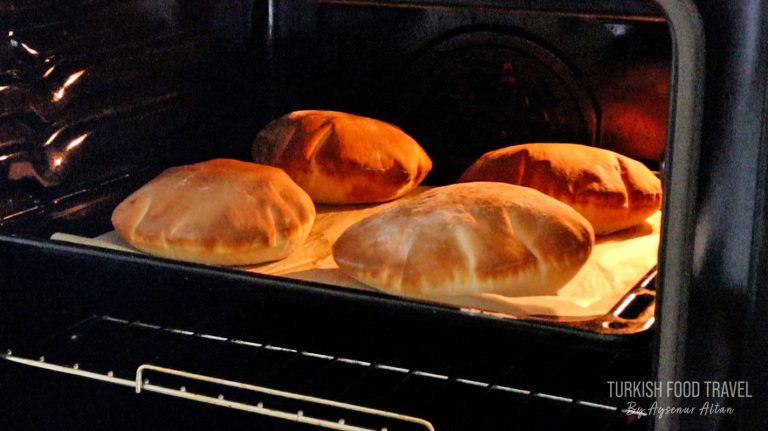 Turkish Pita Bread “Gobit”